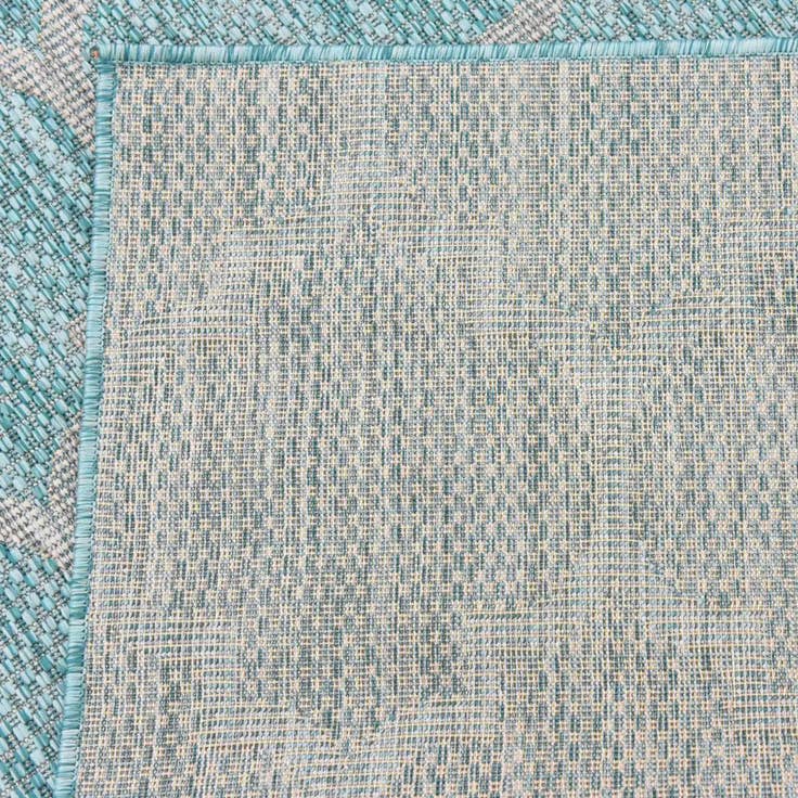 Detail image of 2' x 8' Easy-Clean Lattice Indoor / Outdoor Runner Rug