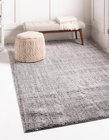 5' 3 x 8' Jill Zarin Shaggy Chic Rug