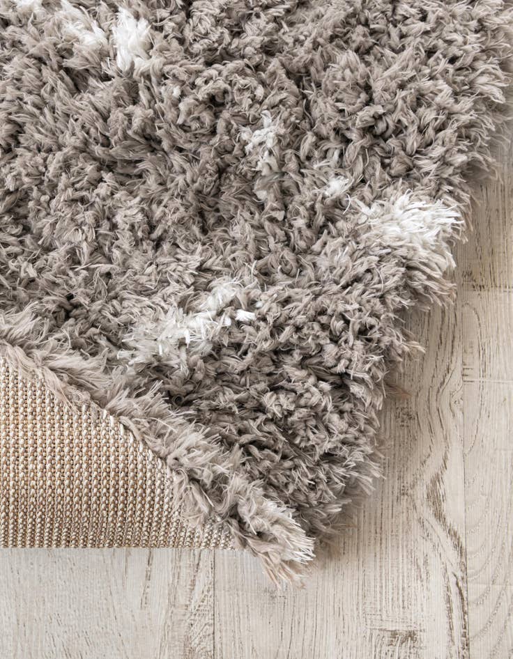 Detail image of 5' x 5' Infinity Shag Round Rug