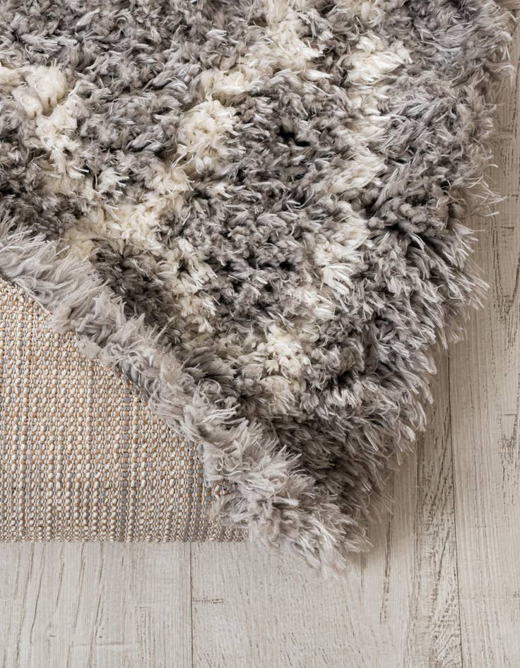 Detail image of 5' x 5' Infinity Shag Round Rug