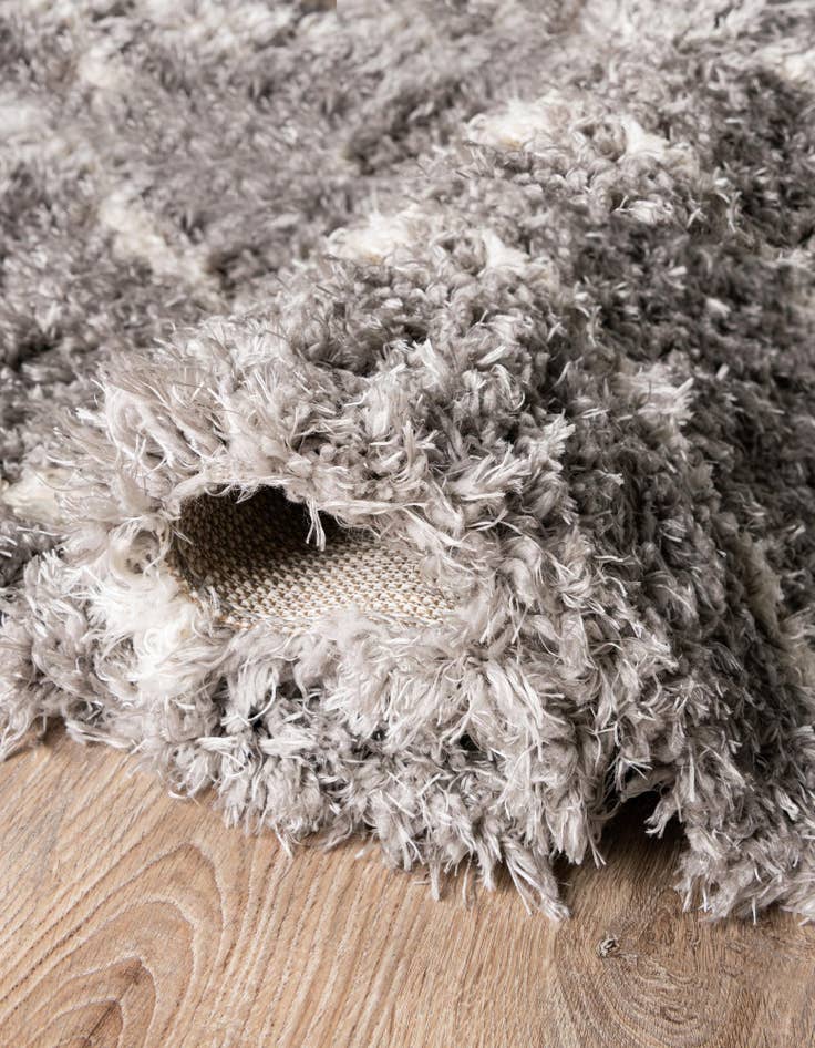 Detail image of 8' x 8' Infinity Shag Round Rug