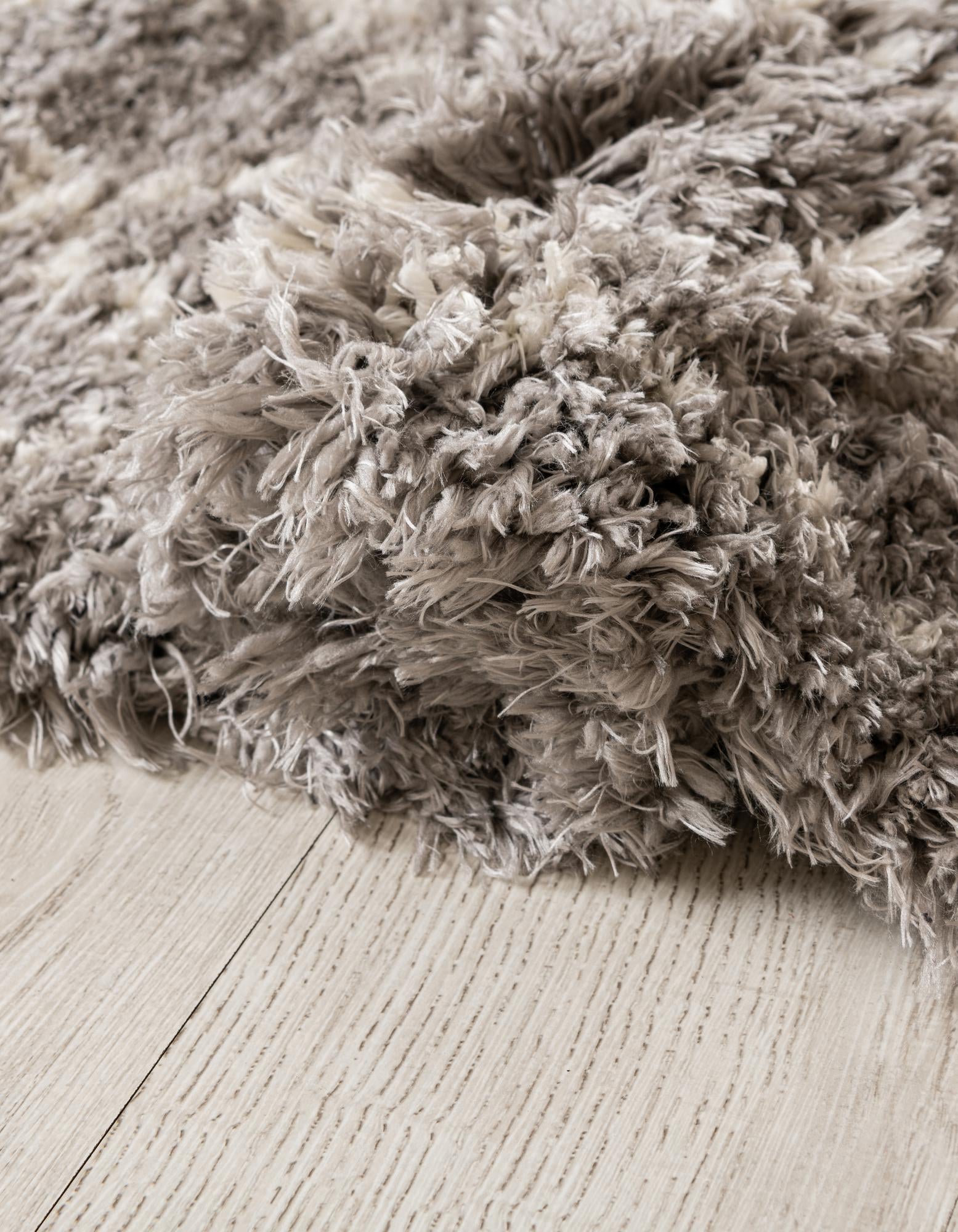 2' x 6' Infinity Shag Runner Rug