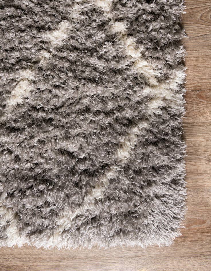 Detail image of 2' x 6' Infinity Shag Runner Rug