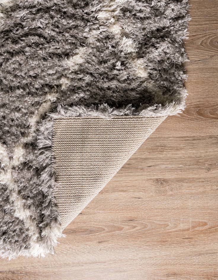 Detail image of 2' x 6' Infinity Shag Runner Rug