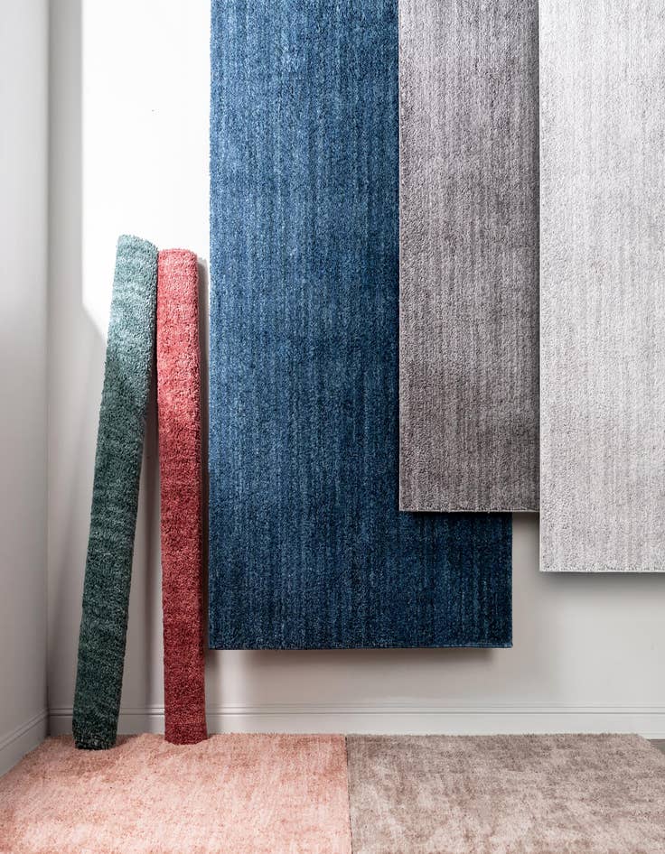 Detail image of 2' x 8' Jill Zarin Shaggy Chic Runner Rug