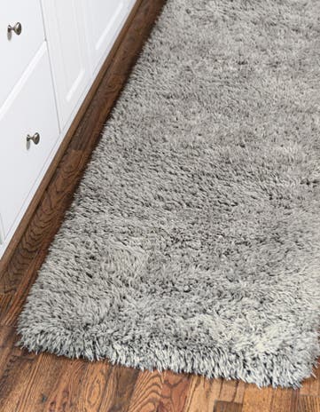 2' 7 x 12' Infinity Shag Runner Rug