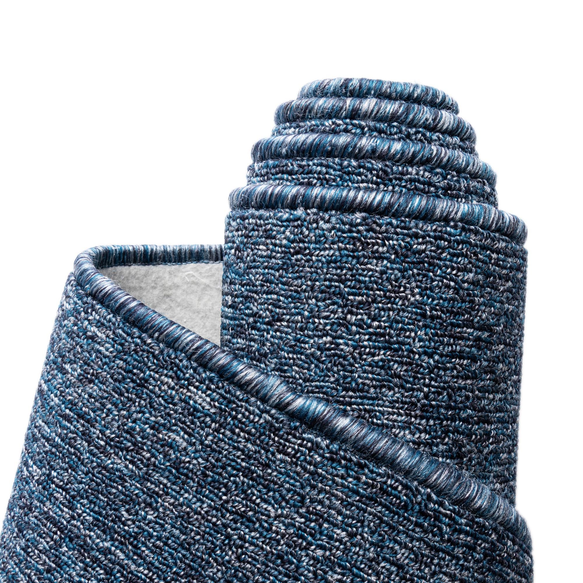 Azure Blue 7' x 7' Everyday Solid Square Rug | Rugs.com