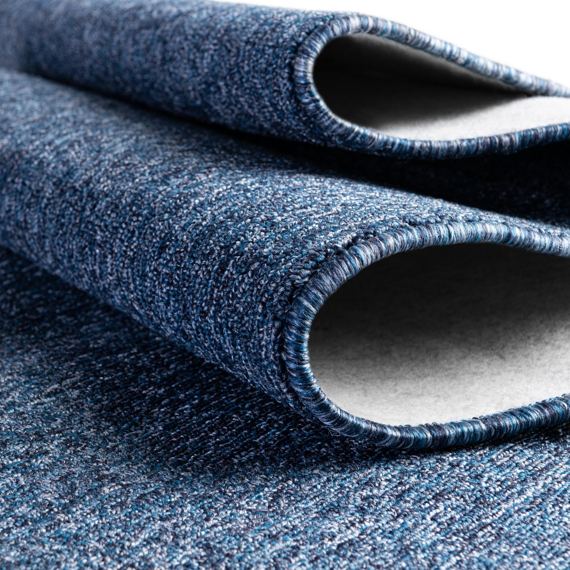 3' 3 x 3' 3 Everyday Solid Square Rug