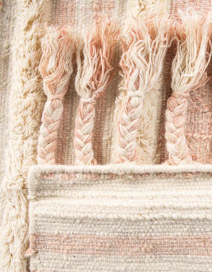 5' 1 x 8' Hand Woven Arizona Wool Rug