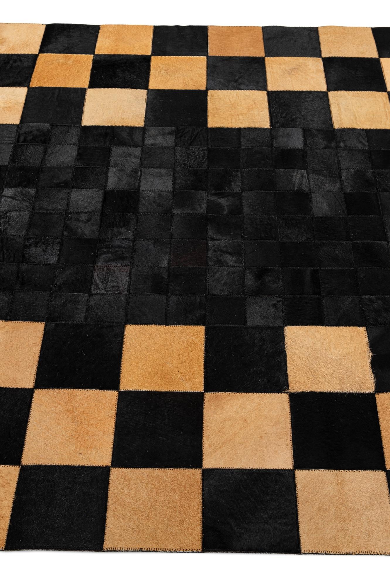 5' 1 x 8' Cowhide - Patchwork Rug