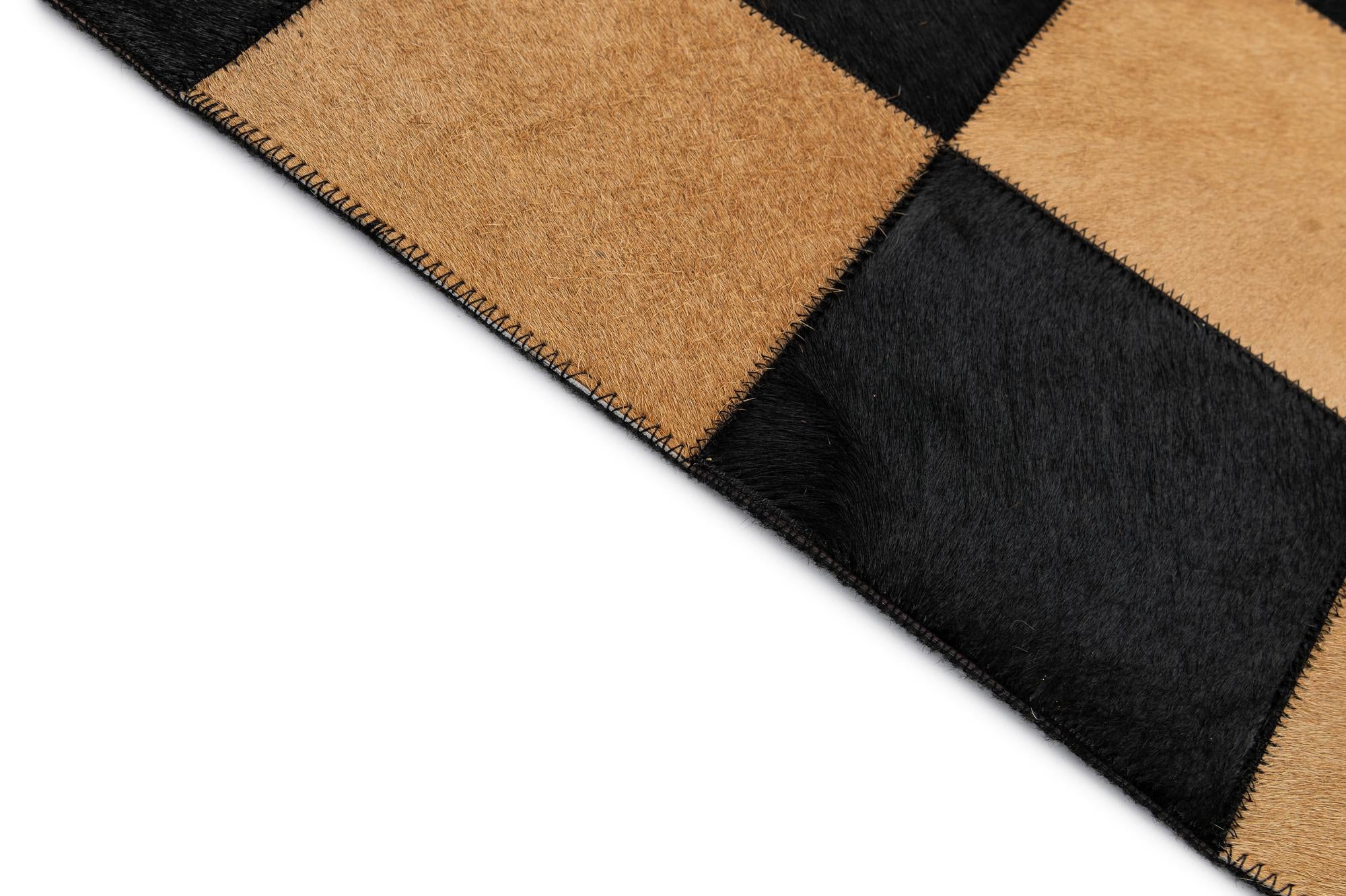 5' 1 x 8' Cowhide - Patchwork Rug