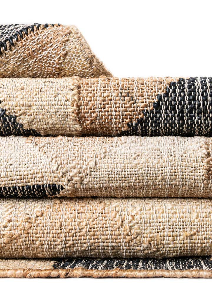 2' 7 x 10' Hand Woven Kala Handwoven Jute Runner Rug