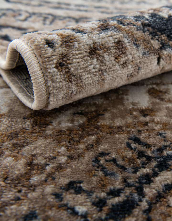 7' 10 x 10' Eliza Rug