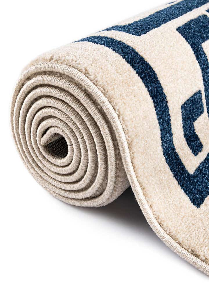 7' x 10' Greek Key Rug