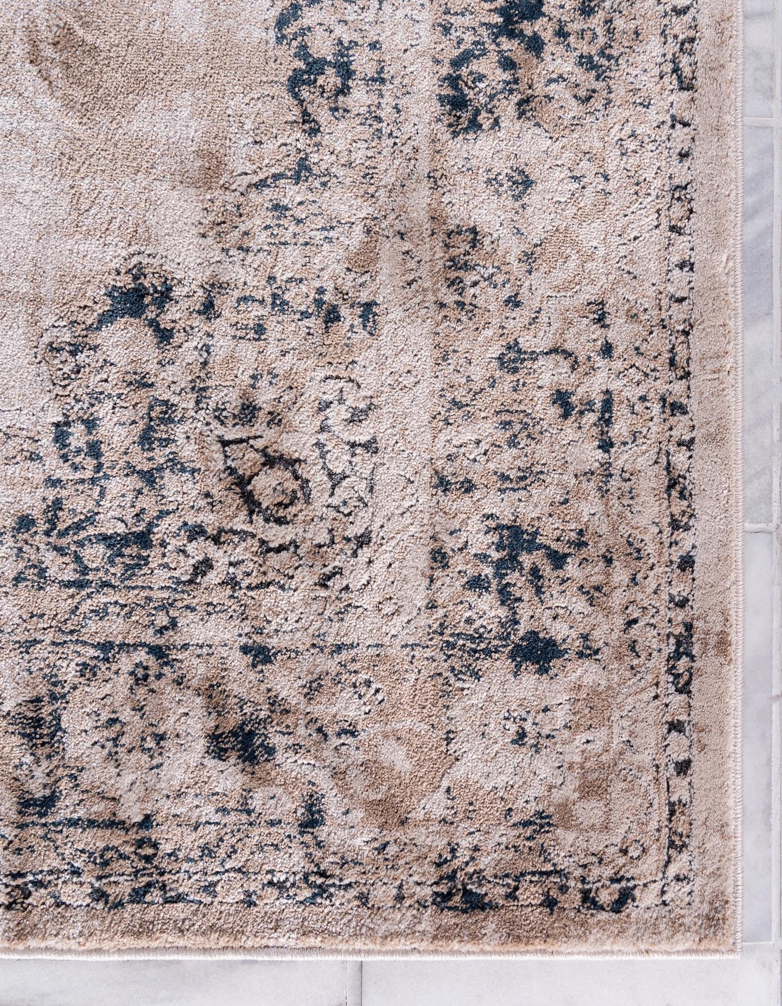 3' 3 x 5' 3 Legacy Rug