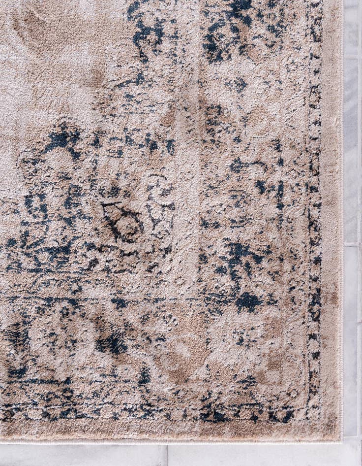Detail image of 2' 2 x 3' Legacy Rug