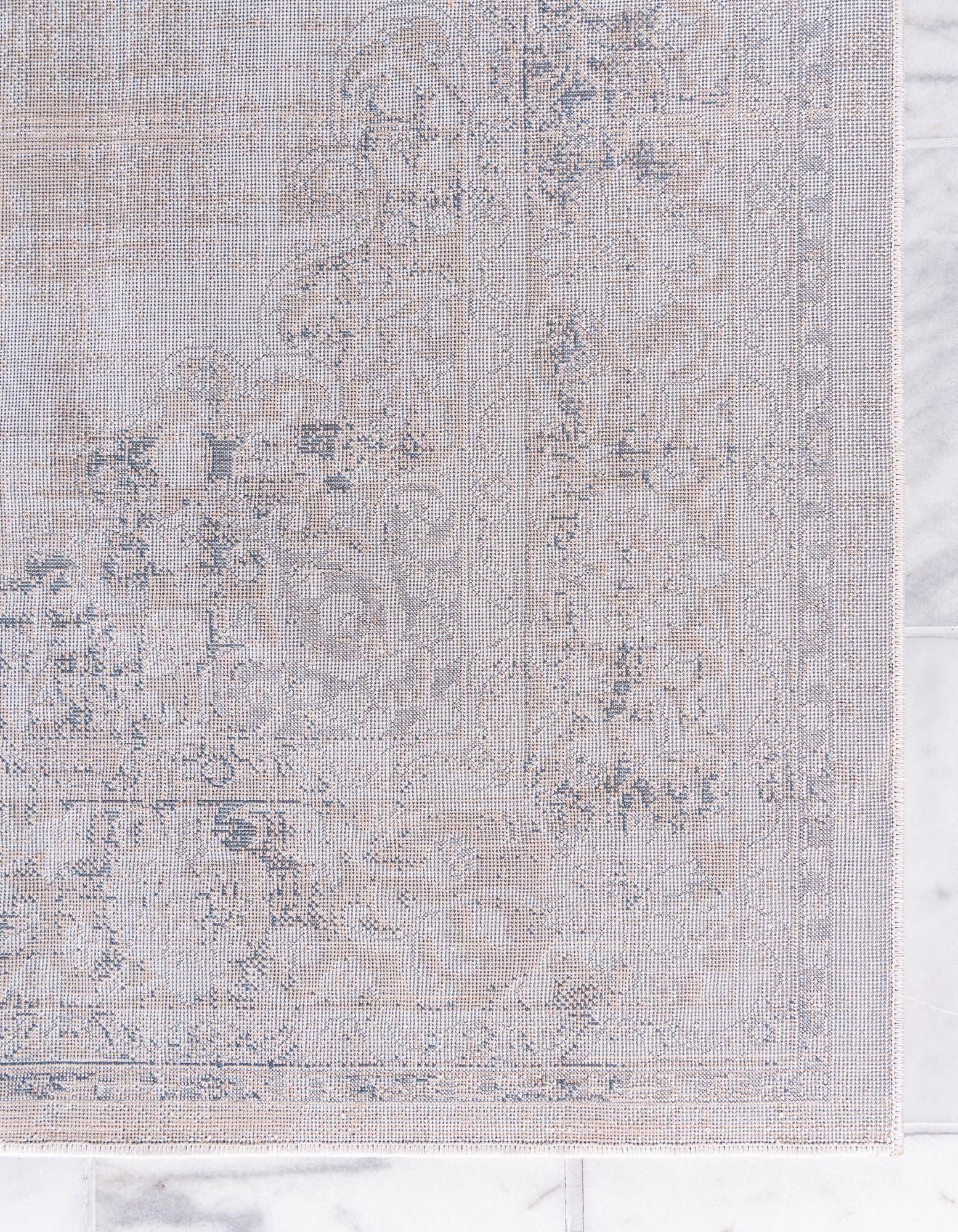 3' 3 x 5' 3 Legacy Rug