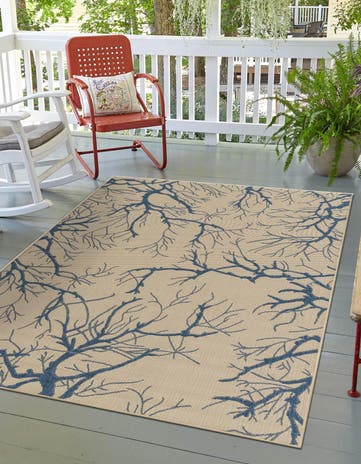 5' x 8' Easy-Clean Botanical Indoor / Outdoor Rug
