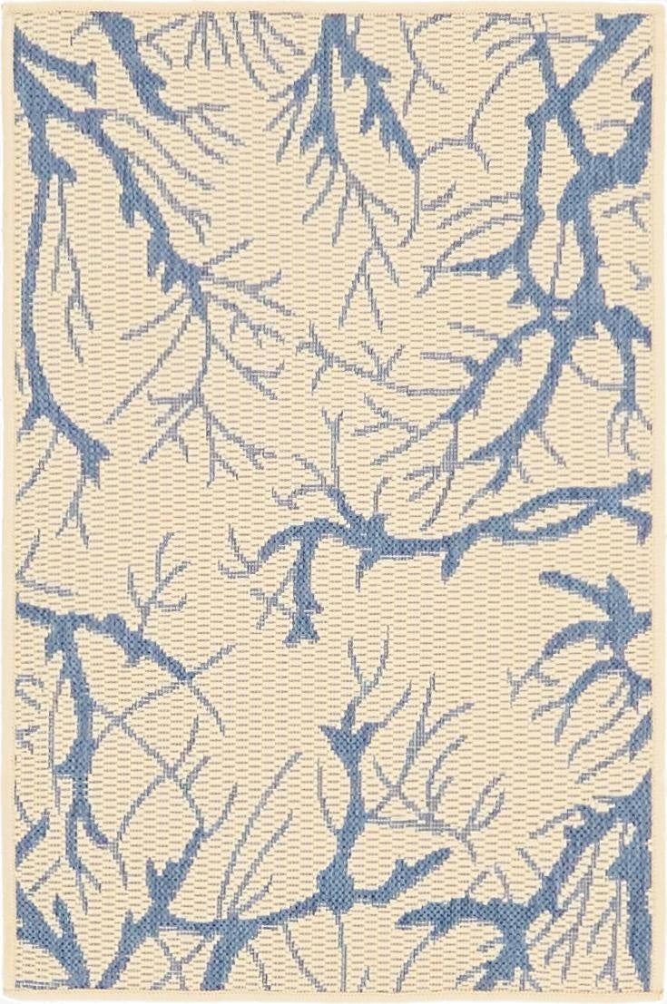 2' x 3'  Washable Botanical Indoor / Outdoor Rug