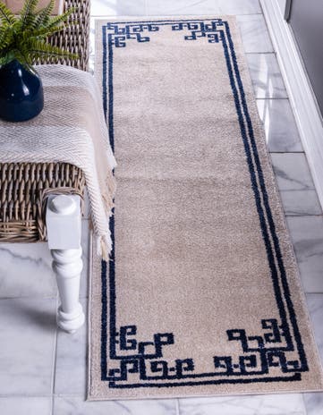 2' 7 x 10' Greek Key Runner Rug