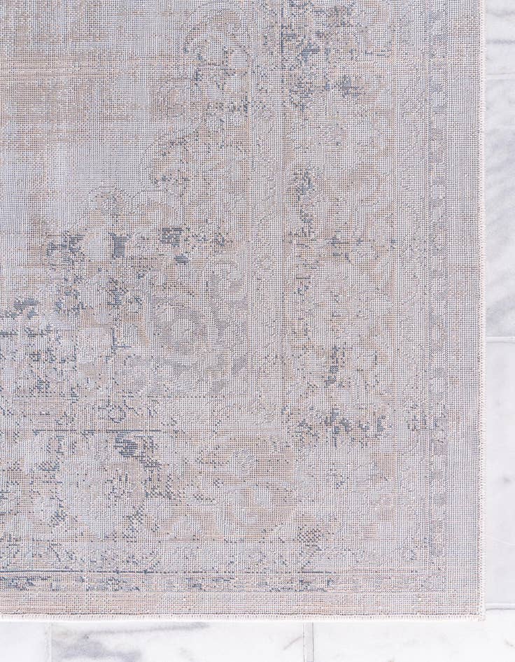 Detail image of 7' 10 x 7' 10 Legacy Square Rug