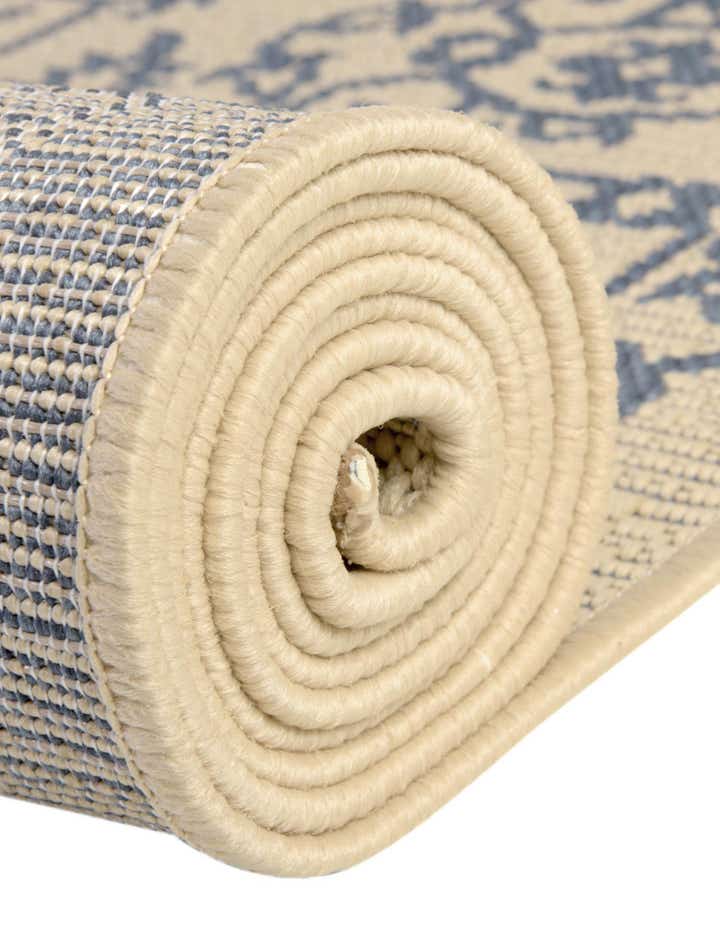 6' x 6' Easy-Clean Botanical Indoor / Outdoor Square Rug