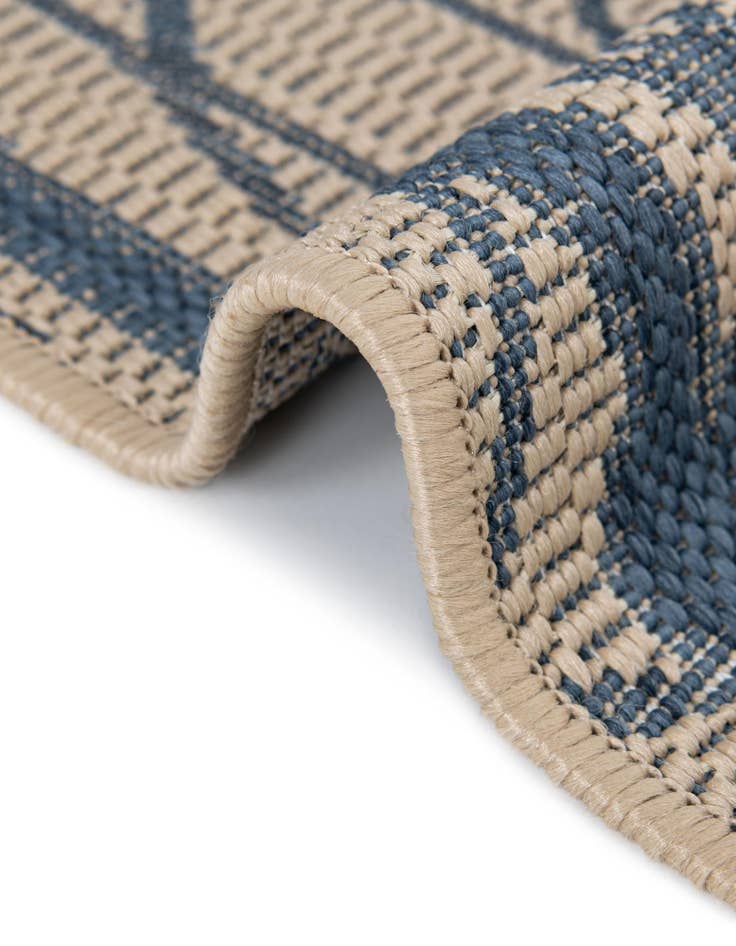 Detail image of 6' x 6'  Washable Botanical Indoor / Outdoor Square Rug