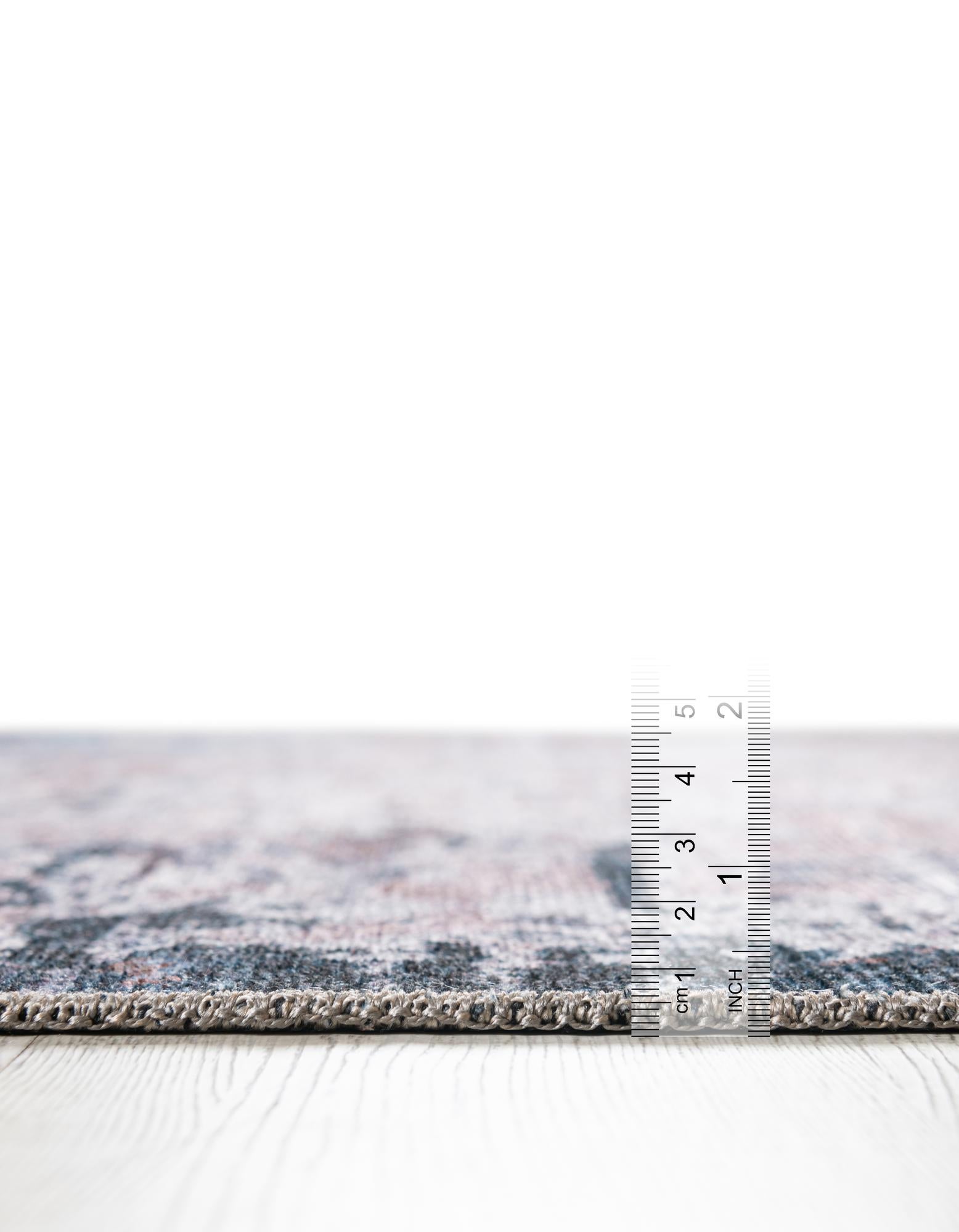 7' 10 x 7' 10 Yara Square Rug