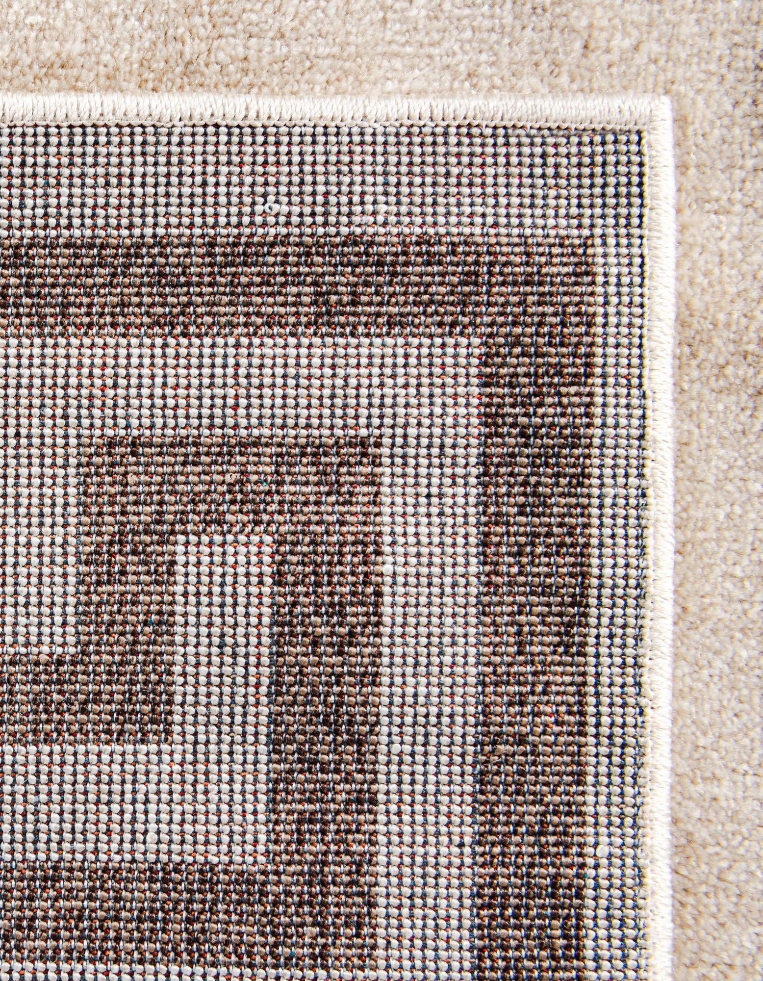 7' x 10' Greek Key Rug