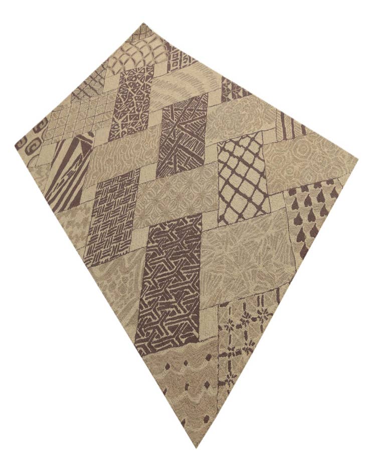 Detail image of 5' x 8' Luna Wool Rug