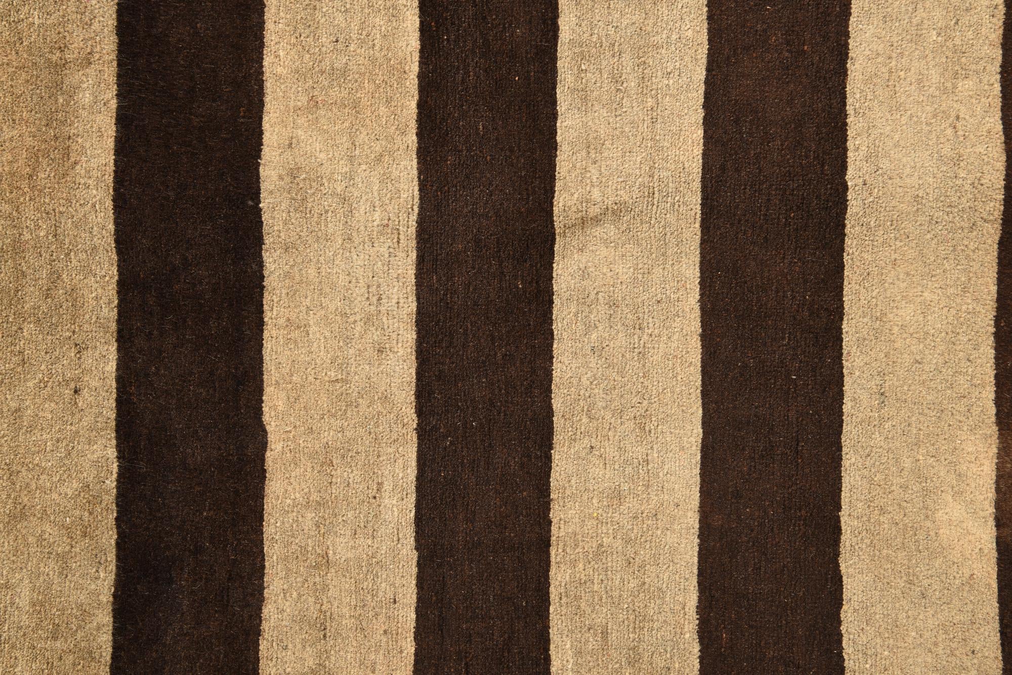 5' 1 x 6' 6 Hand Knotted Modern Ziegler Rug