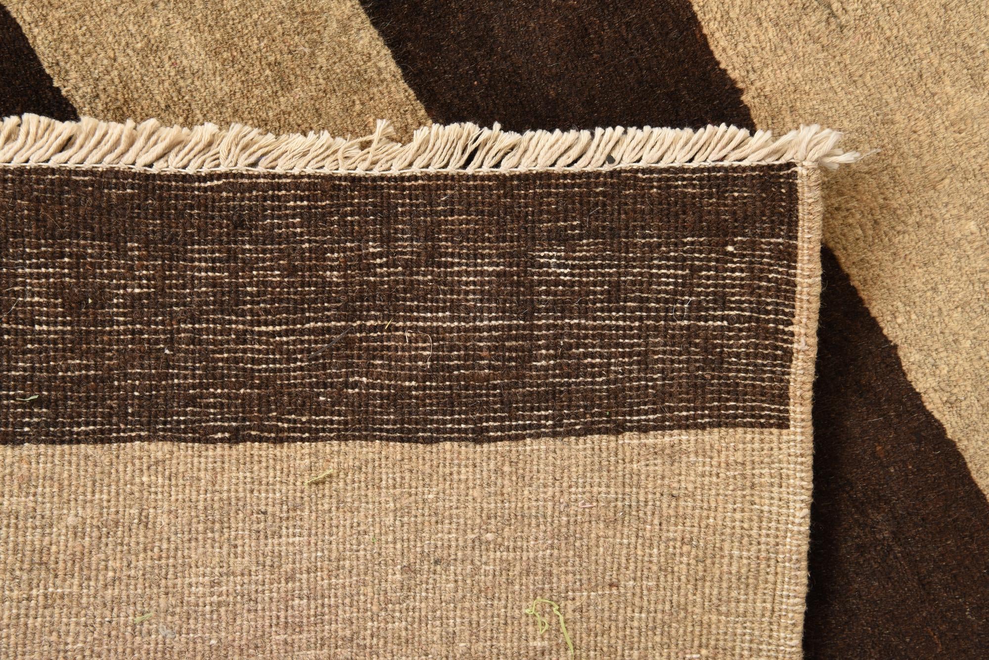 5' 1 x 6' 6 Hand Knotted Modern Ziegler Rug