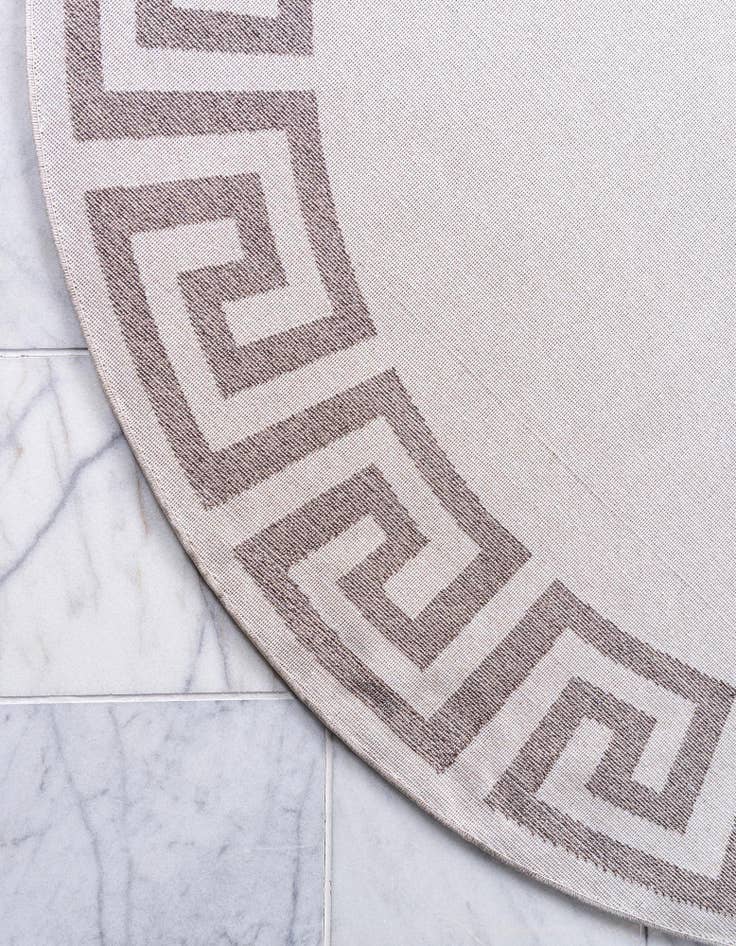 Detail image of 6' x 6' Hera Round Rug
