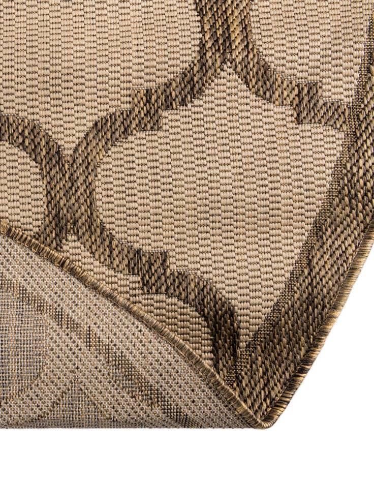 Detail image of 6' x 6' Easy-Clean Trellis Indoor / Outdoor Round Rug