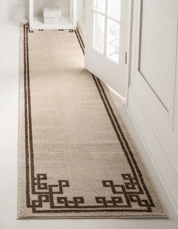 2' 7 x 10' Greek Key Runner Rug