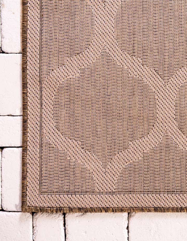 6' x 6' Easy-Clean Lattice Indoor / Outdoor Square Rug