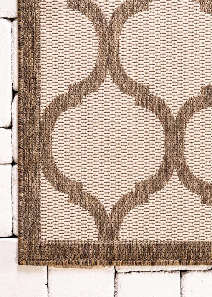 6' x 6' Easy-Clean Trellis Indoor / Outdoor Square Rug