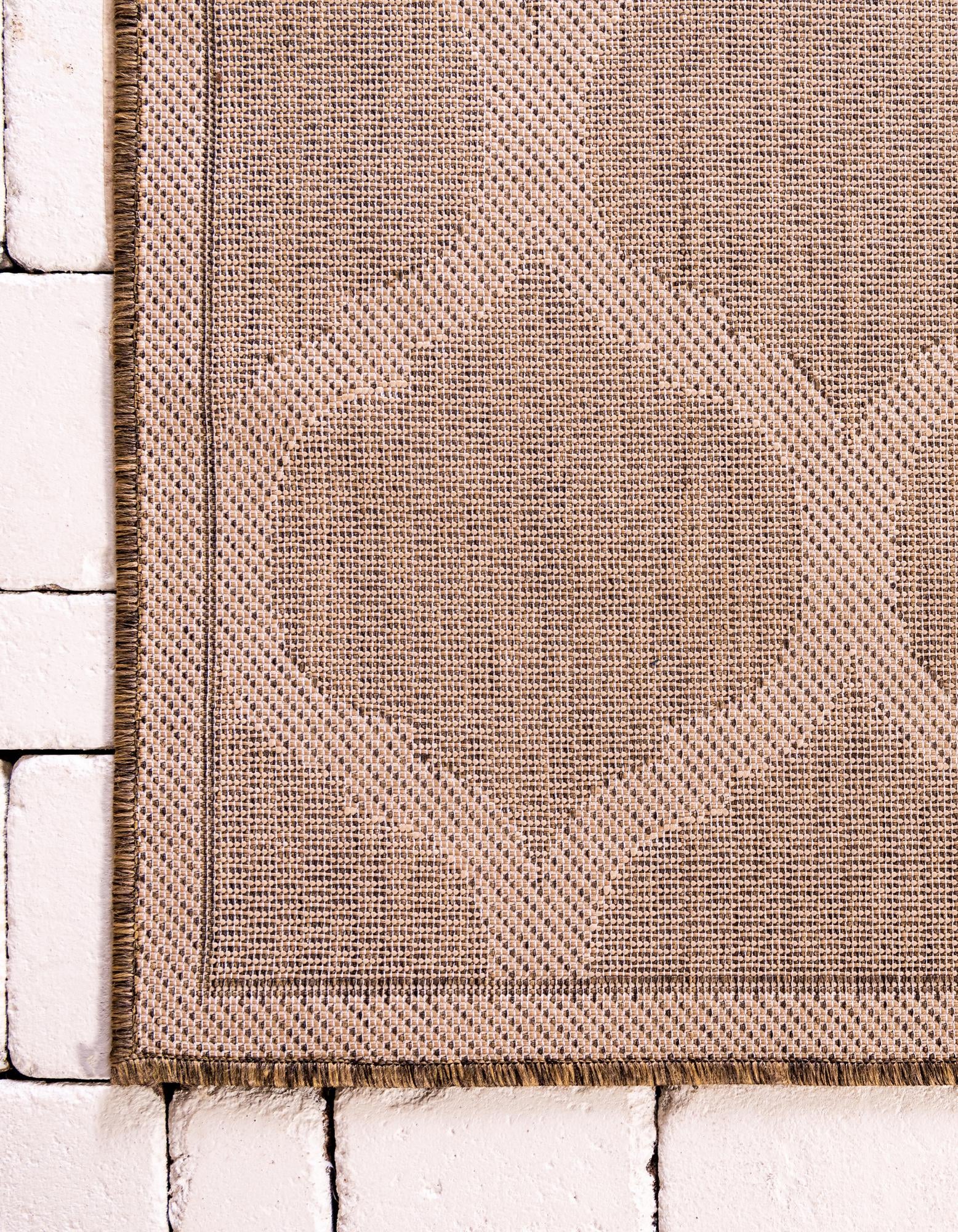 6' x 6' Easy-Clean Trellis Indoor / Outdoor Square Rug
