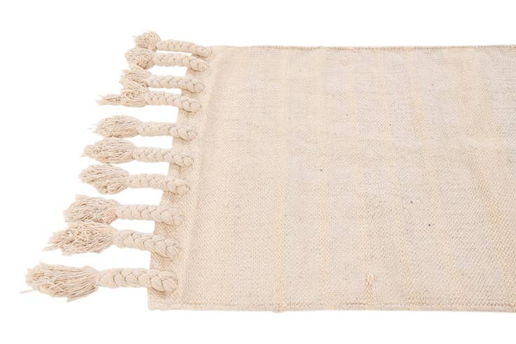 Detail image of 2' x 3' 7 Hand Woven Chindi Cotton Rug