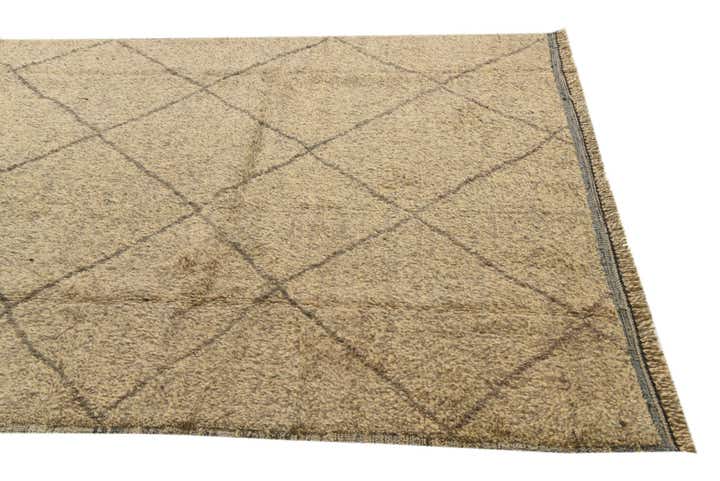 6' x 9' 2 Hand Knotted Moroccan Wool Rug