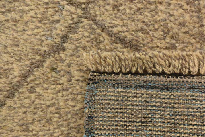6' x 9' 2 Hand Knotted Moroccan Wool Rug