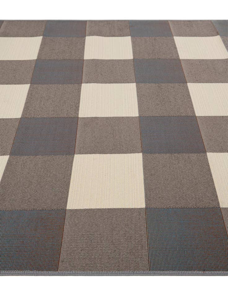 Detail image of 5' 3 x 7' 7 Easy-Clean Modern Indoor / Outdoor Rug