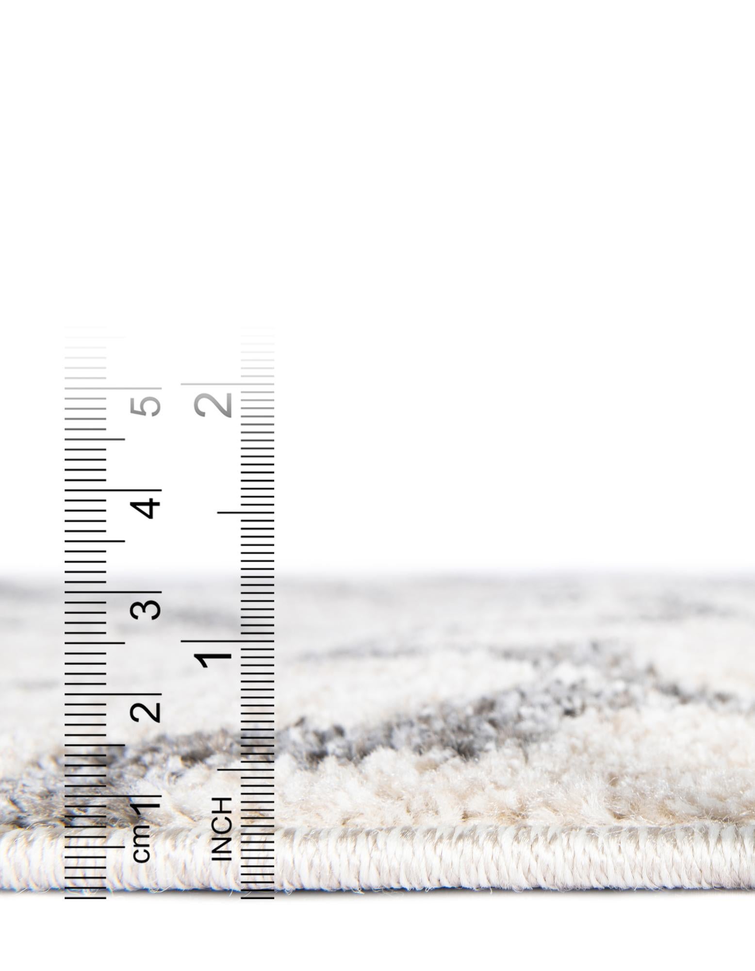 6' x 6' Lattice Square Rug