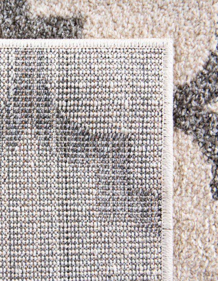 Detail image of 7' 10 x 7' 10 Lattice Square Rug