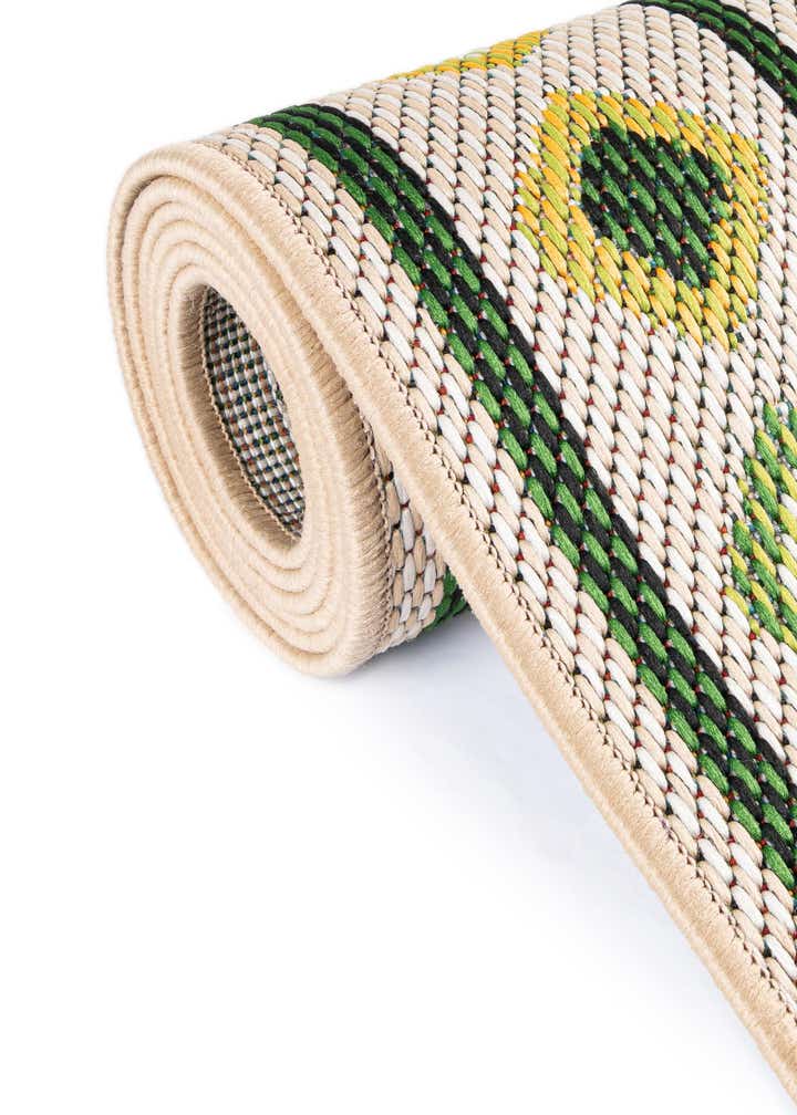 5' 3 x 8' Easy-Clean Baja Indoor / Outdoor Rug