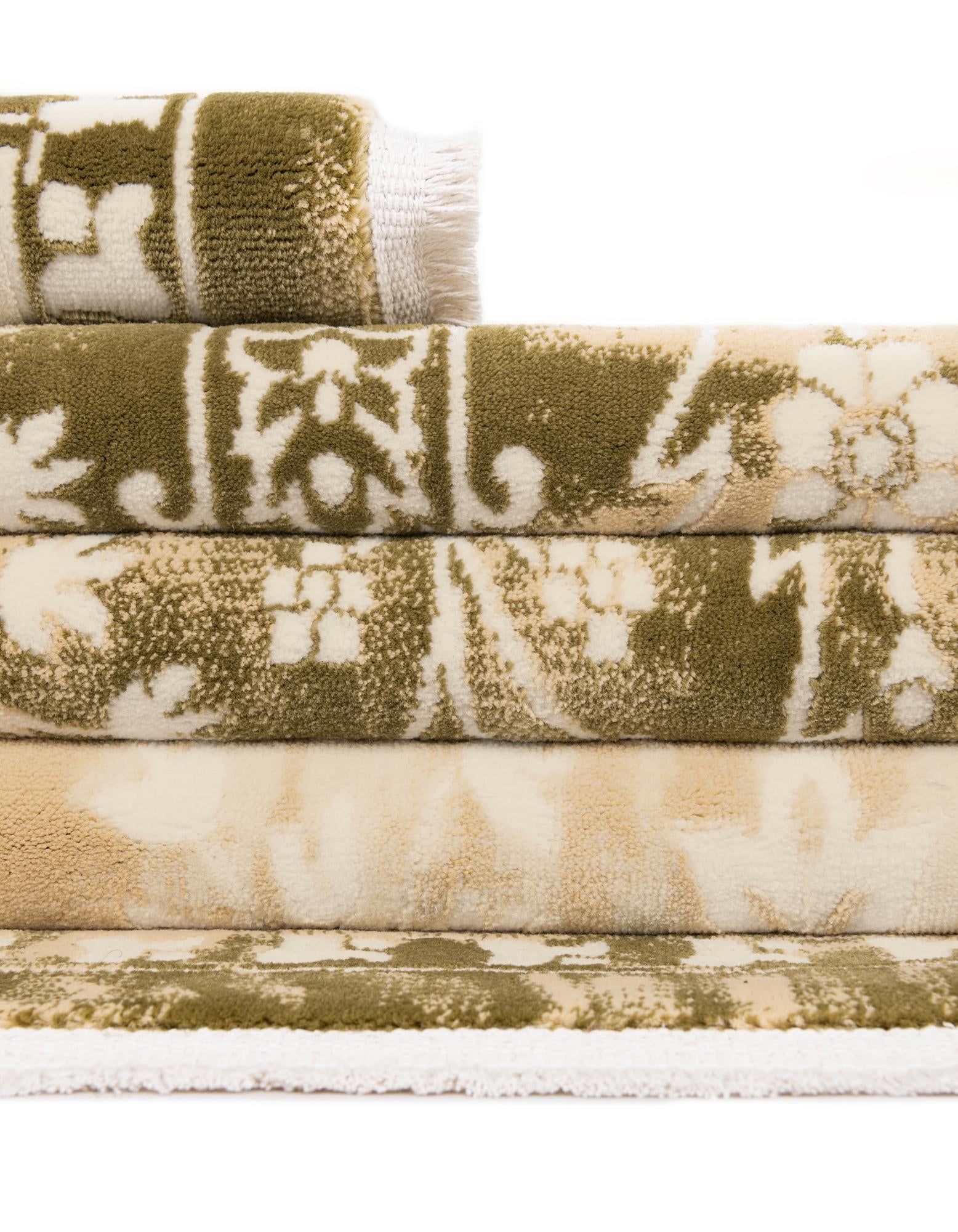 4' x 6' Nain Design Rug