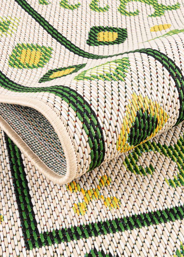 4' x 4' Easy-Clean Baja Indoor / Outdoor Round Rug