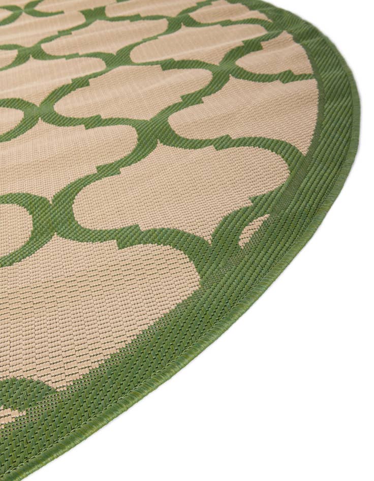 Detail image of 6' x 6' Easy-Clean Trellis Indoor / Outdoor Round Rug