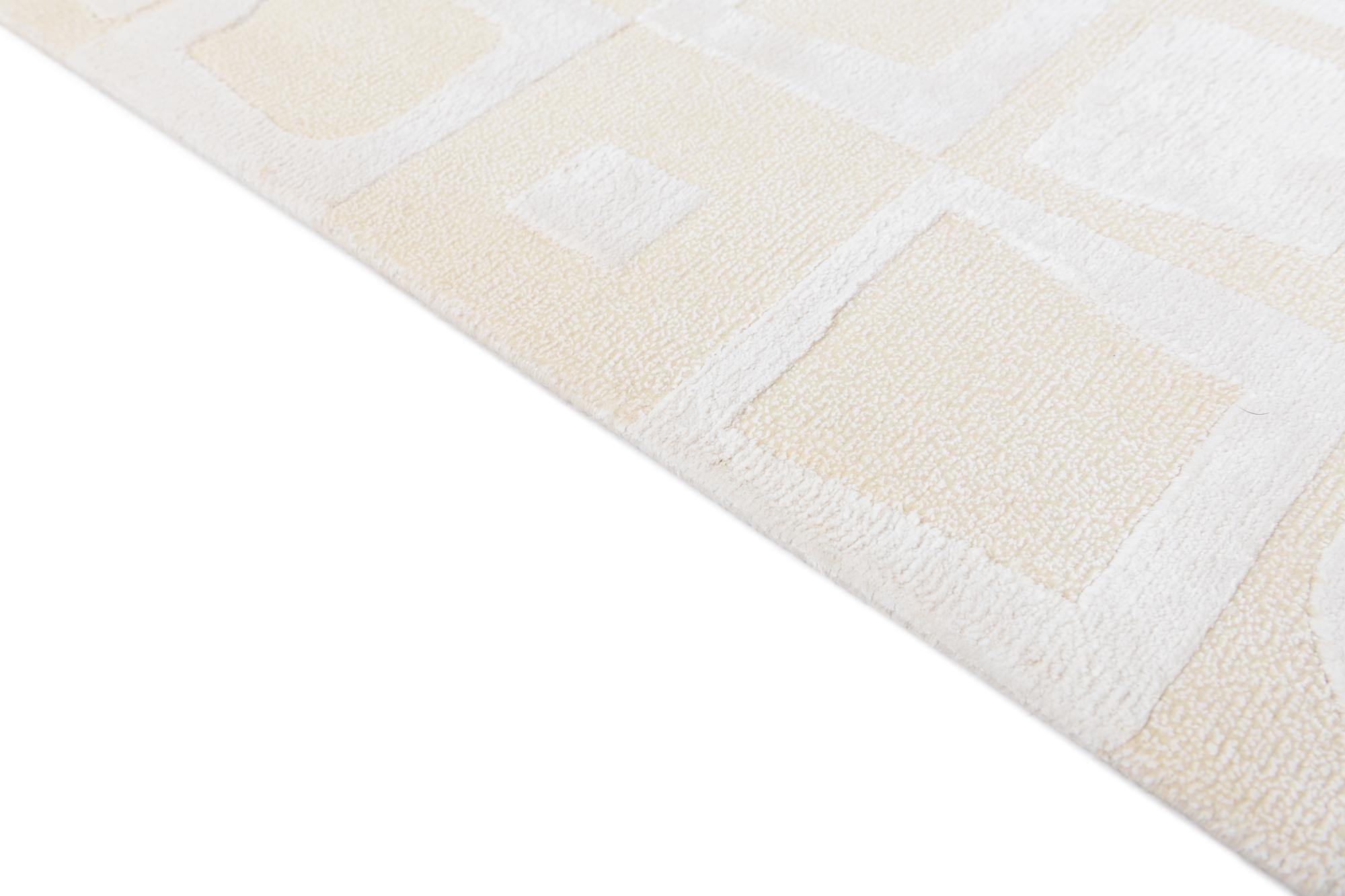 5' 9 x 8' 2 Hand Knotted Darya Wool Rug