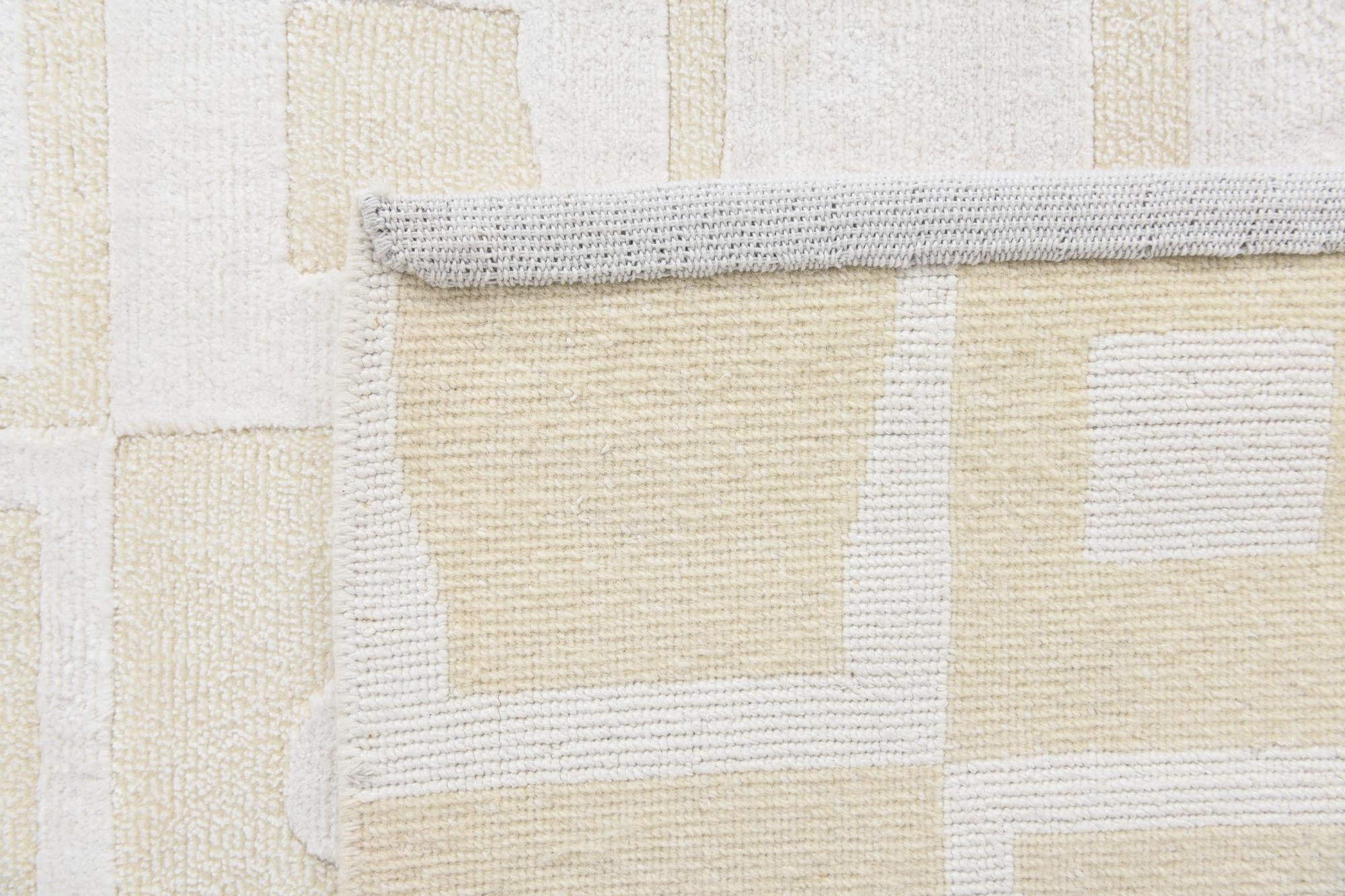 5' 9 x 8' 2 Hand Knotted Darya Wool Rug